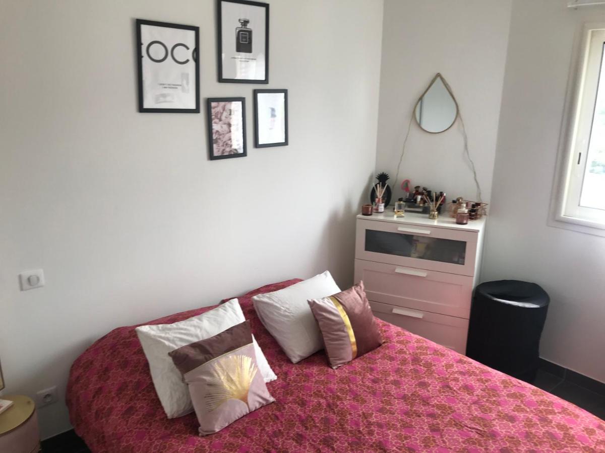 Appartement De Vacances A Сен Максим Екстериор снимка